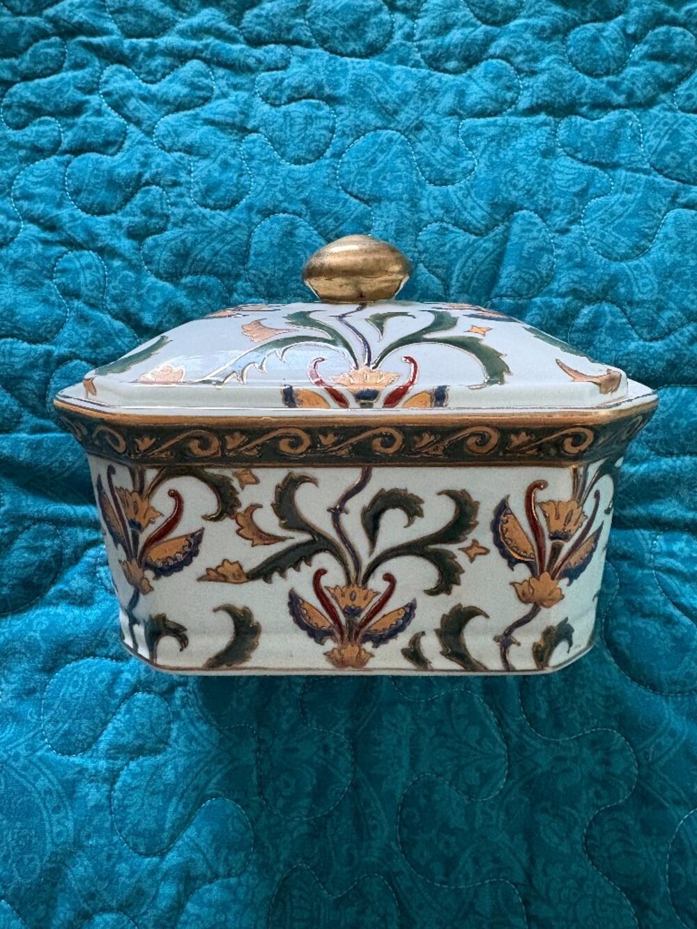 VTG Oriental Accent Co Floral Chinoiserie Stoneware Decorative Lidded Box 6"x5"